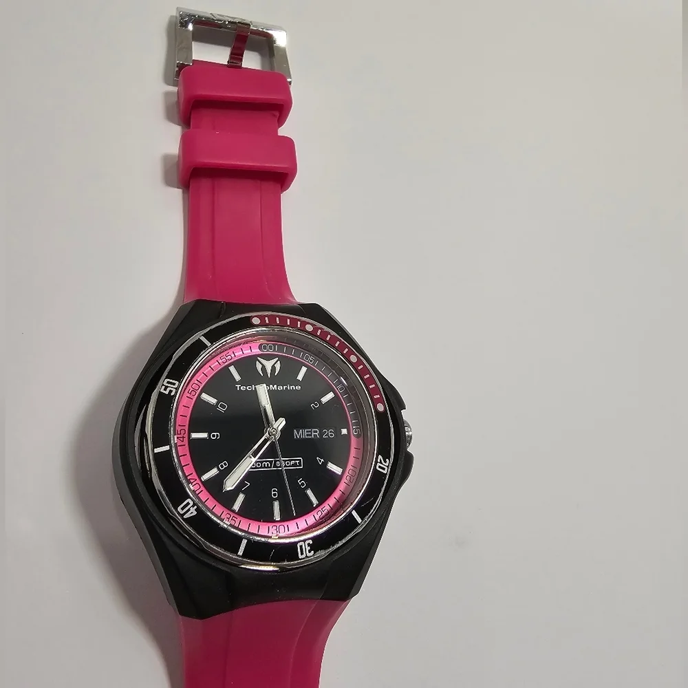 Technomarine authentic cruise